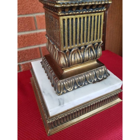 Hollywood Regency Cobalt Blue Crystal Table Lamp - Picture 4 of 7